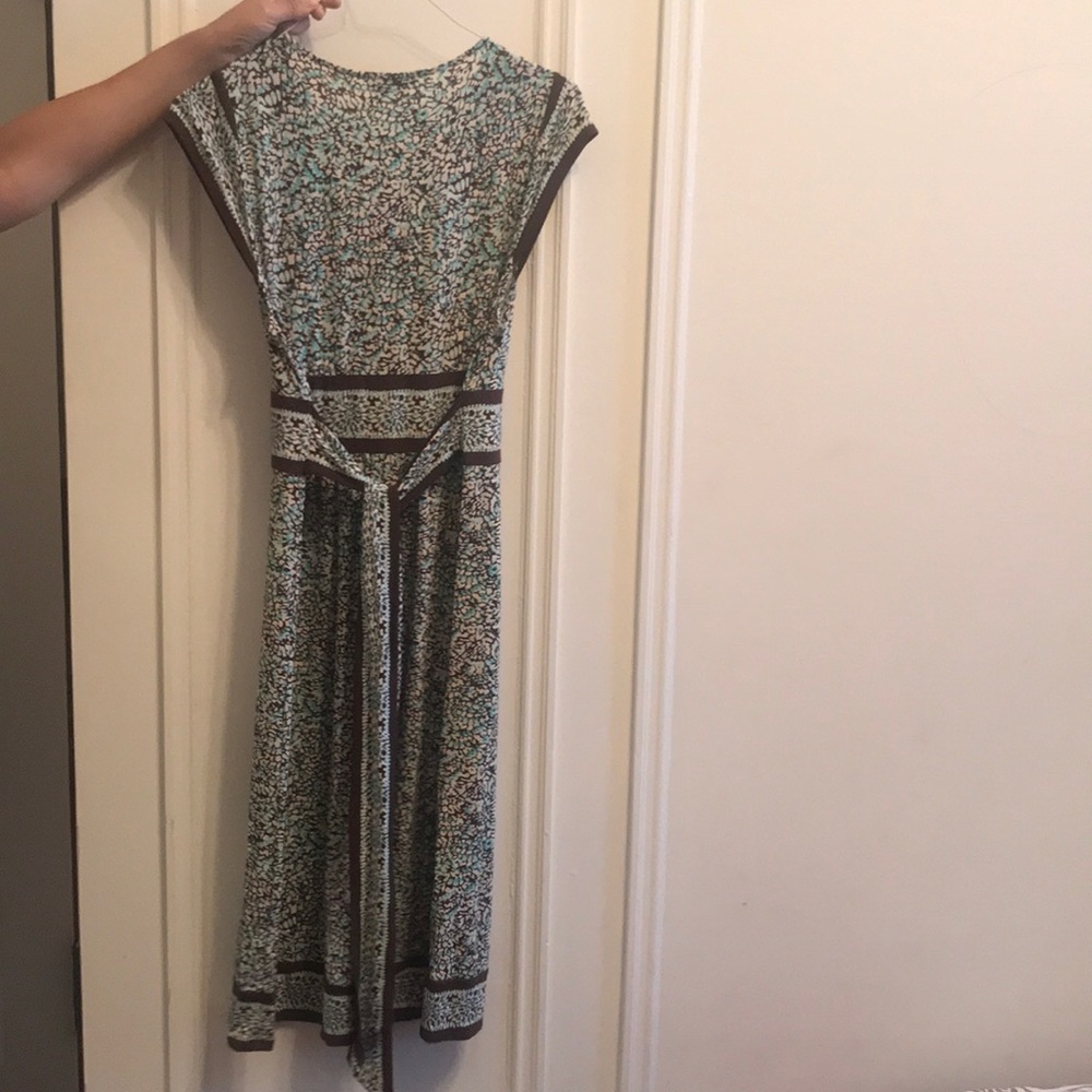 ❤️BCBG FLORAL DRESS❤️ - Picture 2 of 4